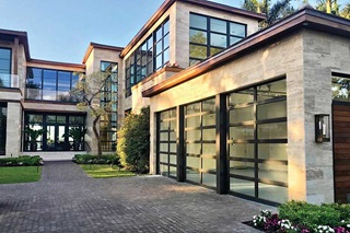 A Marvin Coastline Garage Door and a Marvin Coastline Window Wall.
