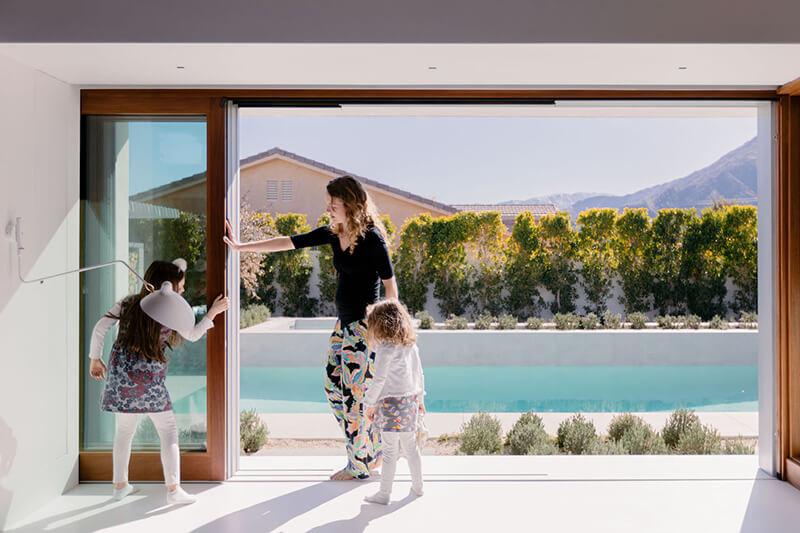 Turkel designed home with open Marvin Multi-Slide Door