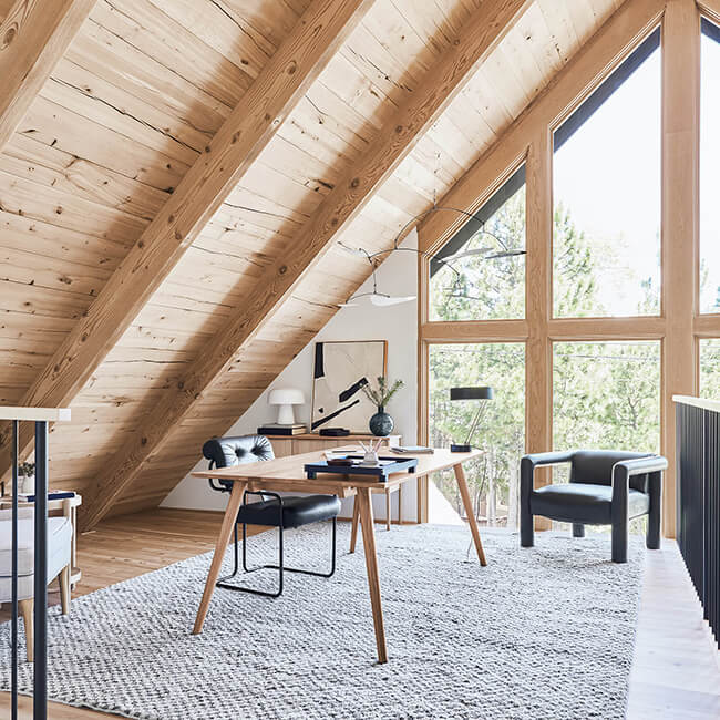 A-frame wall of Marvin Signature Ultimate narrow frame picture windows