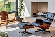 Living room with Marvin Elevate Direct Glaze windows