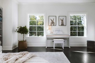 Hildt Project featuring Essential product P22078
