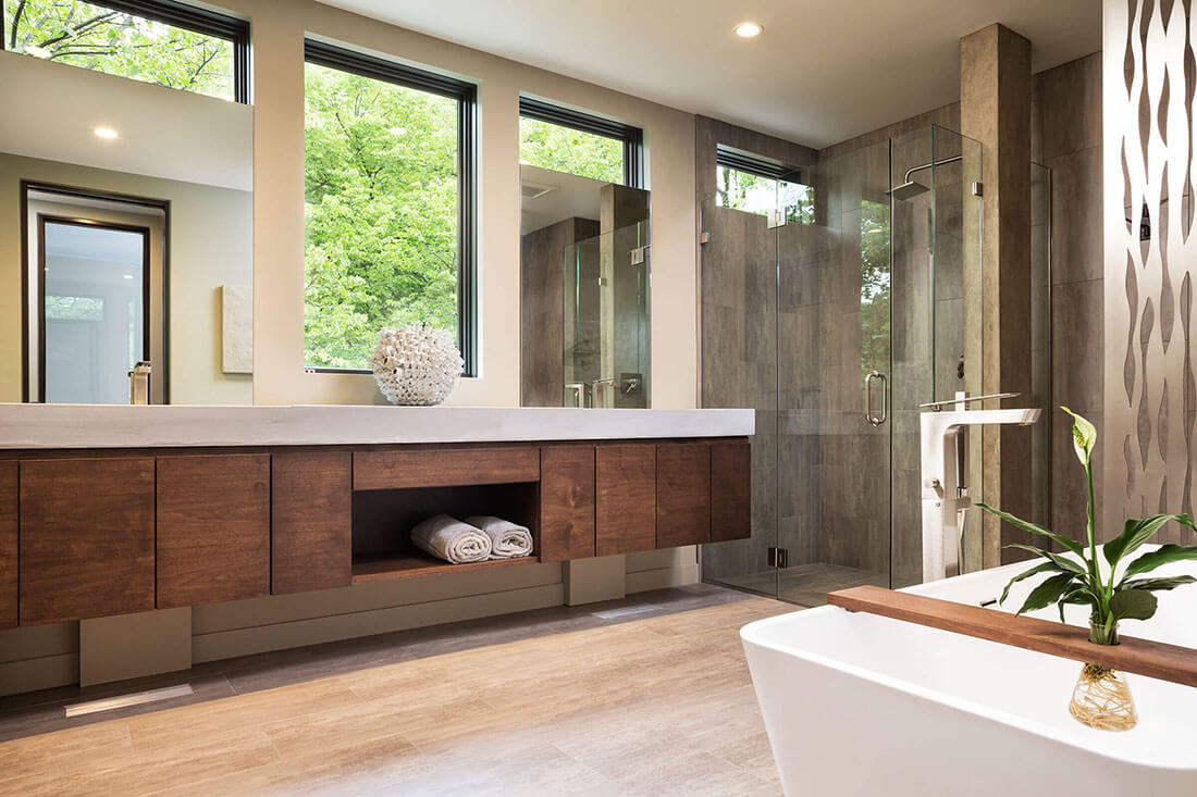 Bathroom With Elevate Casement Windows